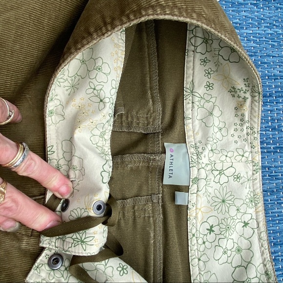 Athleta Olive Mini Skirt - Picture 4 of 6